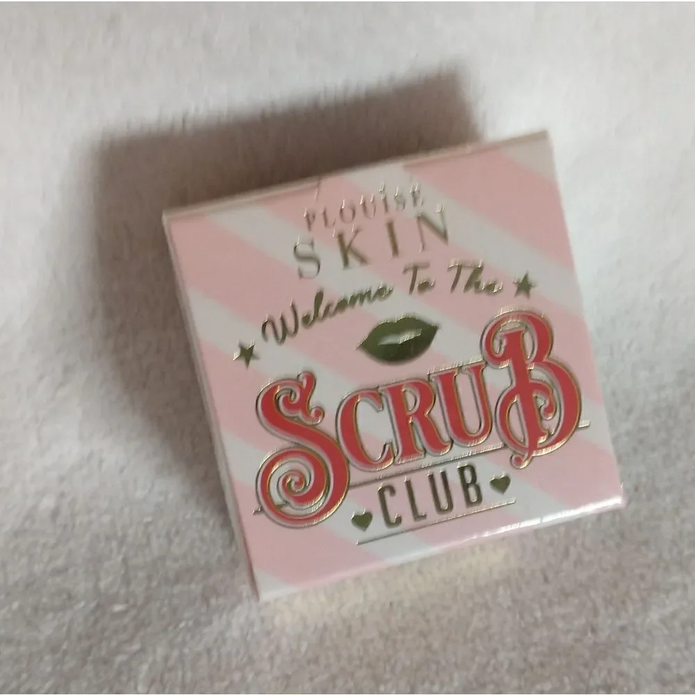 P.Louise lip scrub